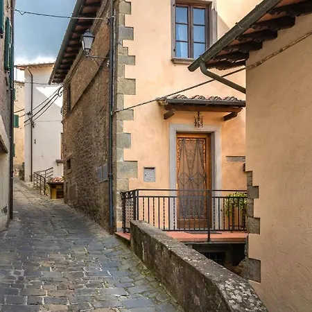 Apartament Panoramic Massa (Tuscany)